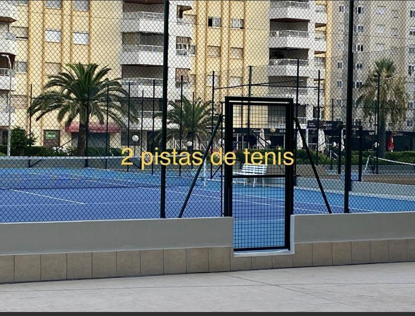 Apartamento Los Carmenes, Playa De Gandia Luaran gambar
